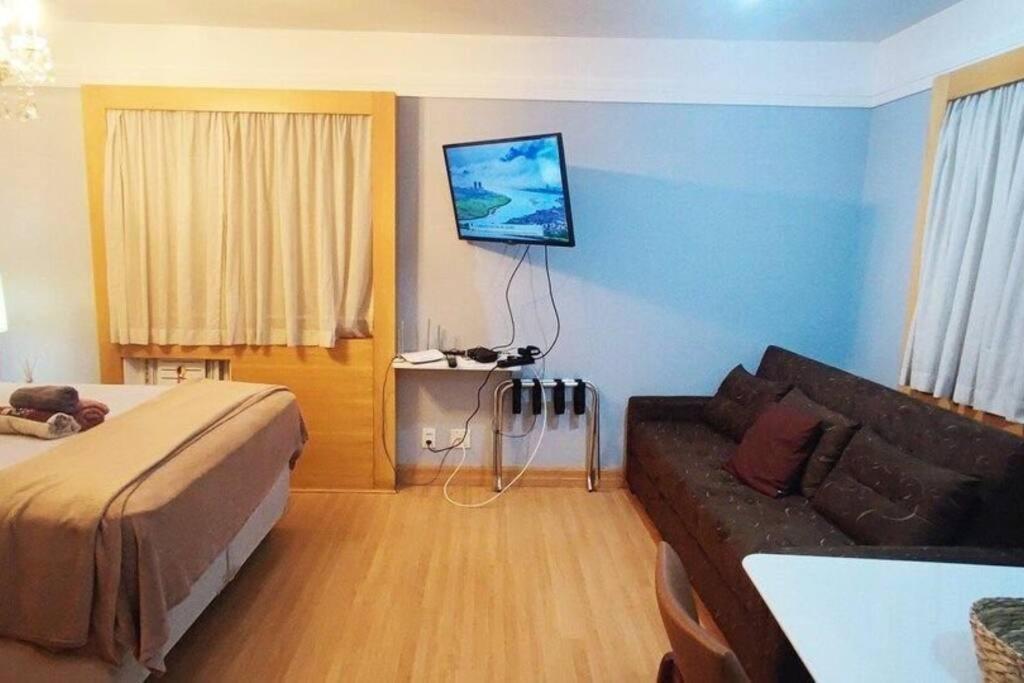 Apartamento Flat 4 Estrelas Prox Av Paulista, Hc, Convencoes Reboucas, Metro, Bares Nos Jardins São Paulo