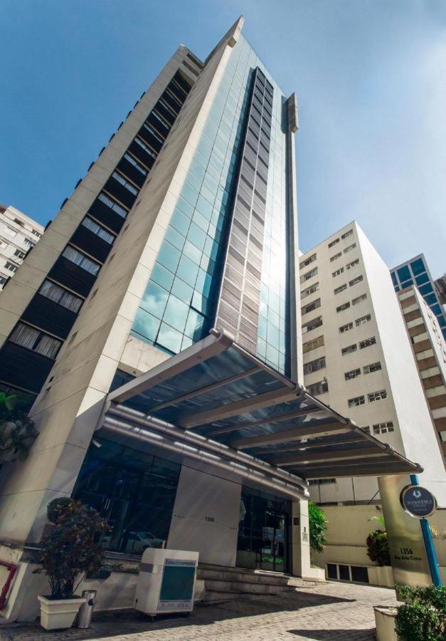 Flat 4 Estrelas Prox Av Paulista, Hc, Convencoes Reboucas, Metro, Bares Nos Jardins Apartamento São Paulo